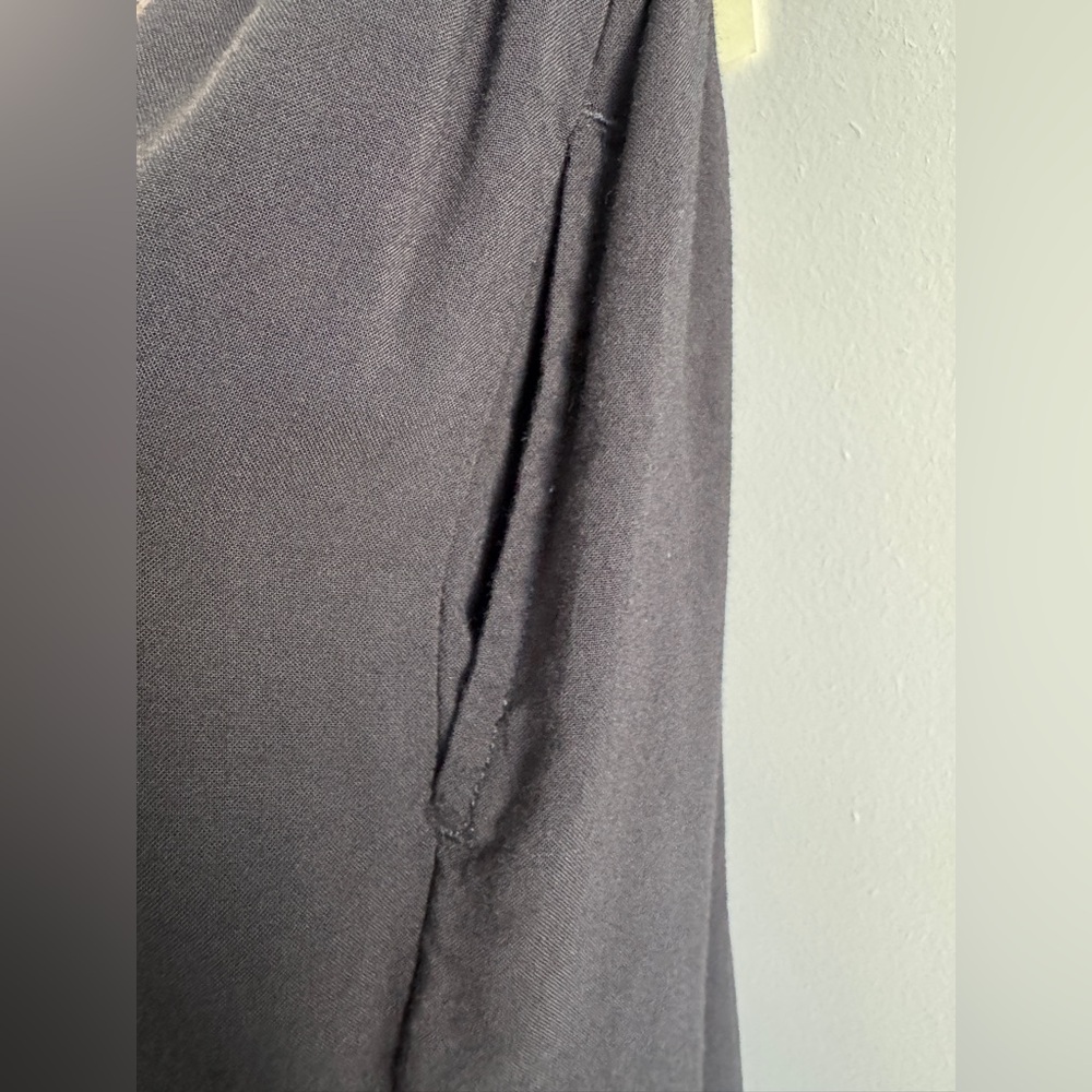 Mossimo Black V-Neck Smocked-Waist Mini Dress w/Pockets - Picture 6 of 13